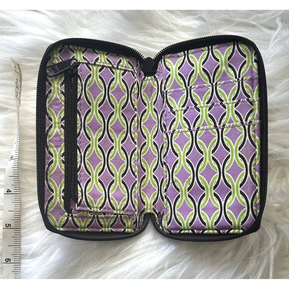 Vera Bradley Zipper Wristlet Wallet Purple Punch ID Holder Womens - Picture 3 of 3